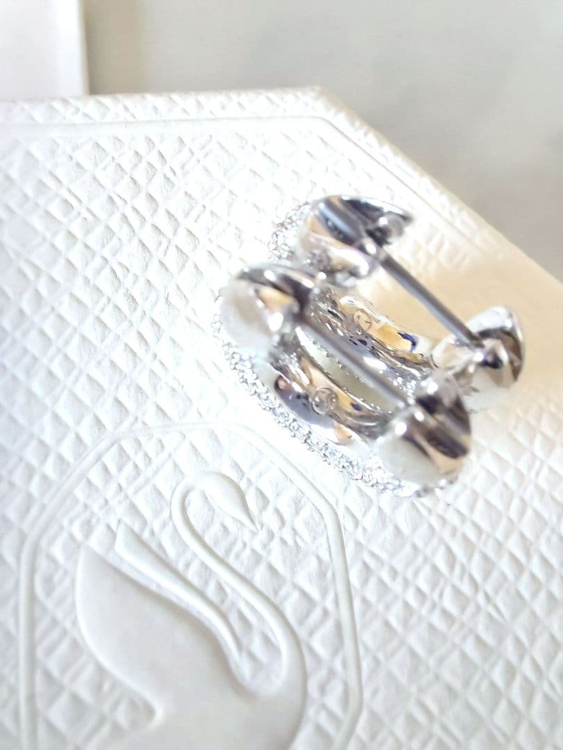 新品 SWAROVSKI Dextera フープピアス スワロフスキー