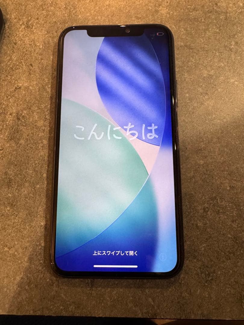 iPhone 11pro simロックなし　フェイスID使用不能