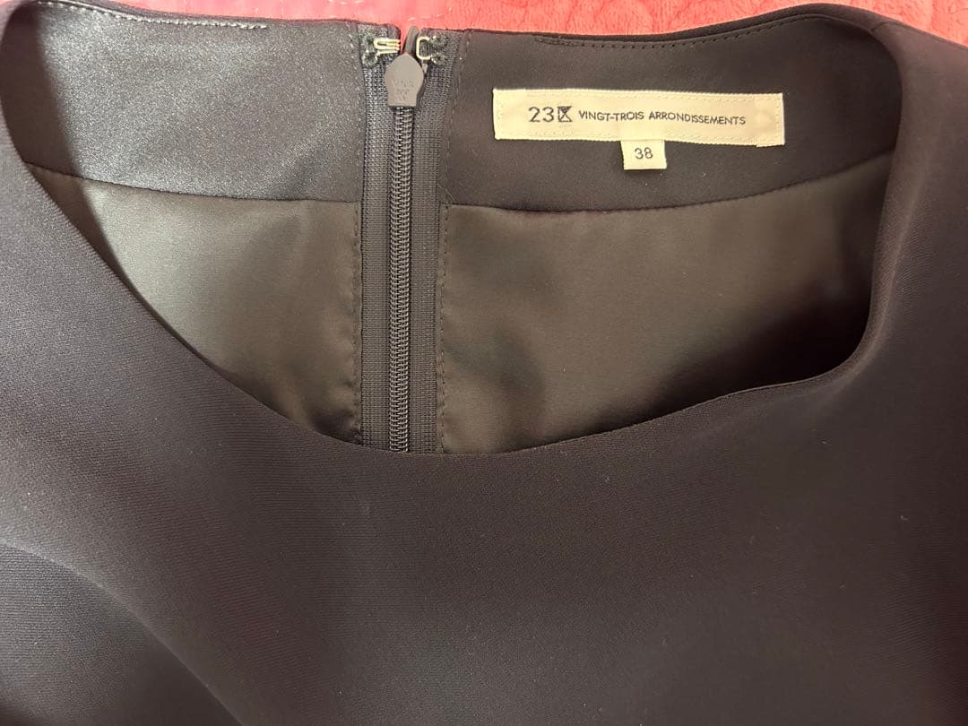 【超美品】 23区 トリアセダブルジョーゼット ワンピース ネイビー系38