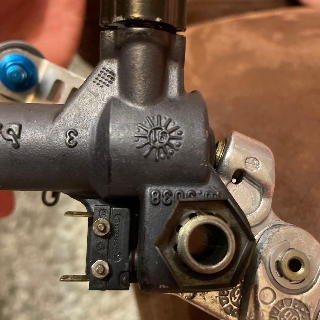 ブレンボ　フロントブレーキマスター