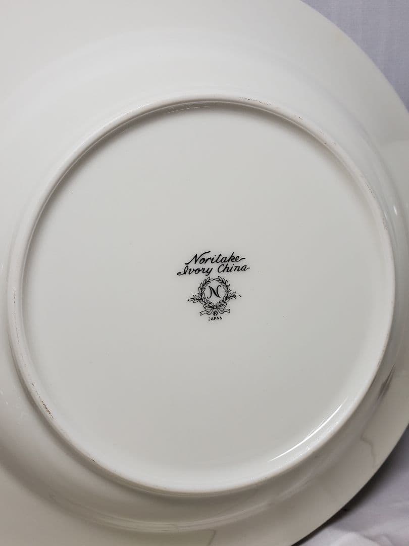 保管品　未使用　ノリタケ　アイボリー　スープ皿　6枚