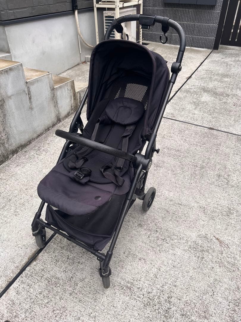 ロジャー【直接引き取り】cybex メリオカーボン　ブラック　2021