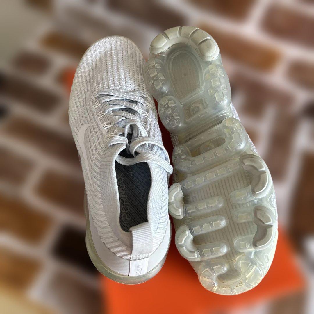 NIKE VAPORMAX ホワイト シューズ(男性用)