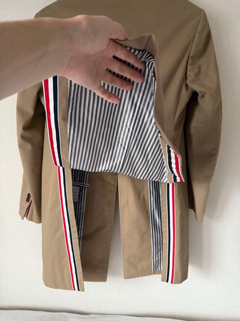 【他社圧倒価格】希少　THOM BROWNE ダブルベンツ　バルカラーコート