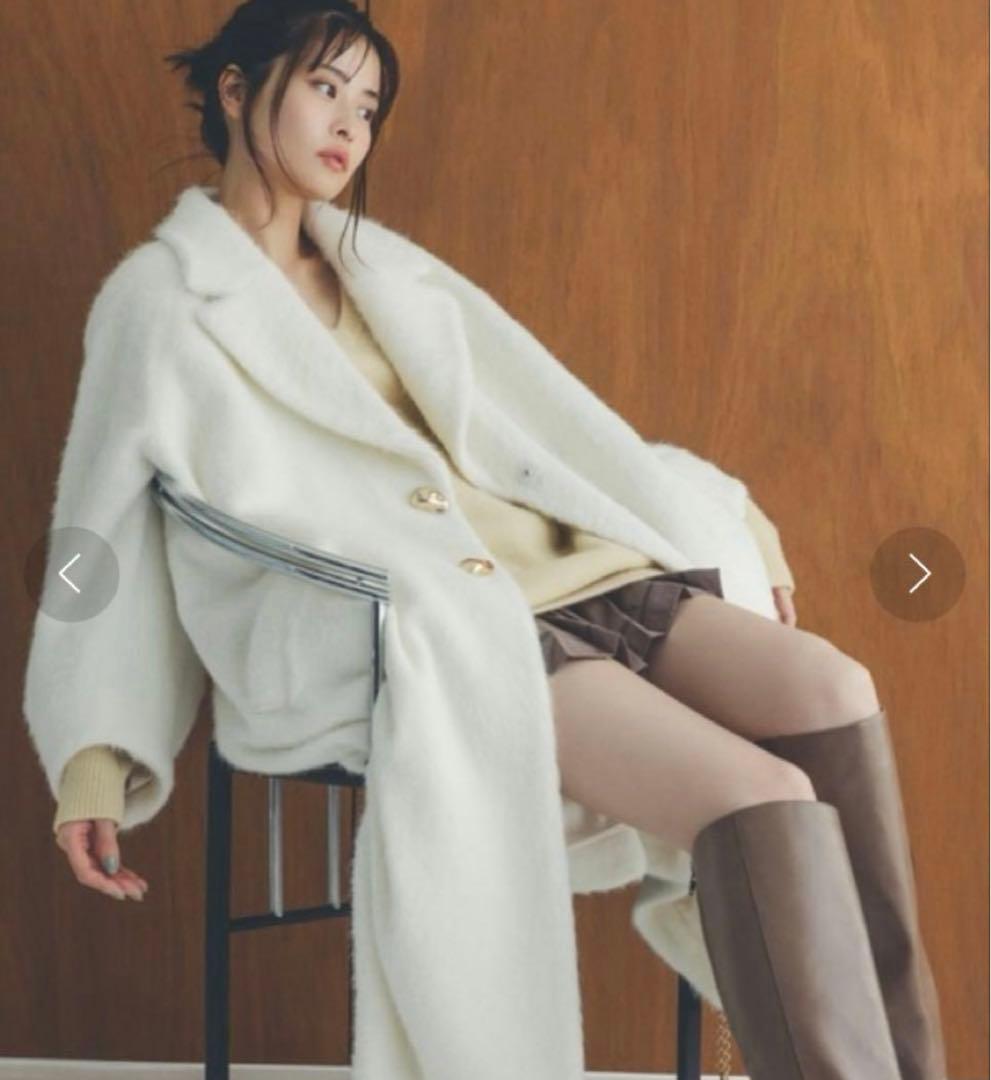 【美品】snidel 白いロングコート／ふわふわ／甘め上品／防寒