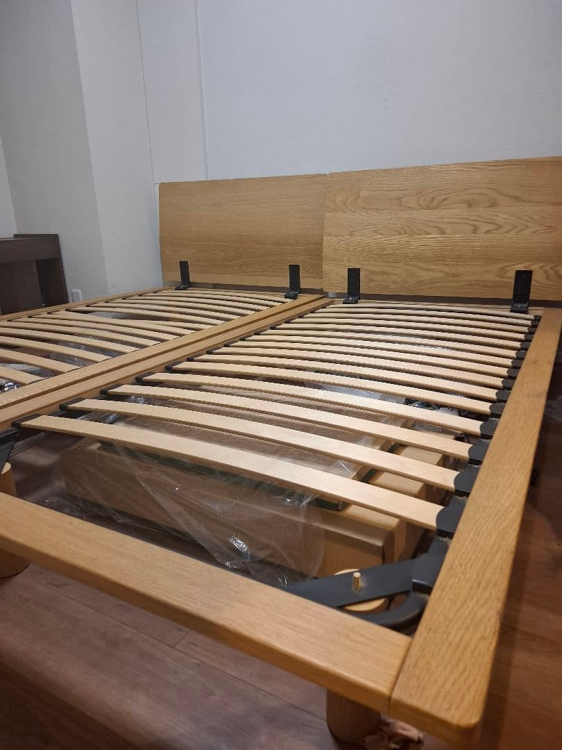 都内引取☆2022購入:無印良品☆シングルベット2台 ヘッドボード&脚付