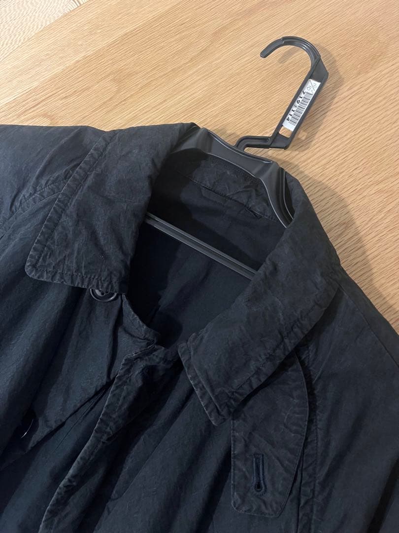 confect スーピマコットンステンカラーコート black