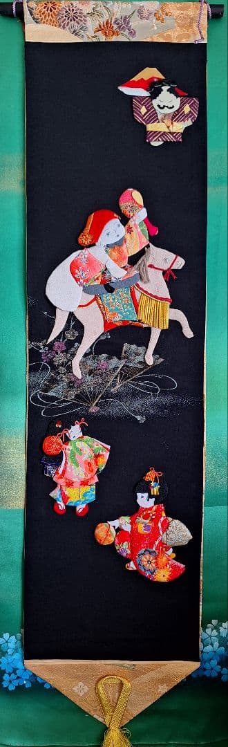 押し絵、タペストリ－、額　「干支に乗る大黒天」
