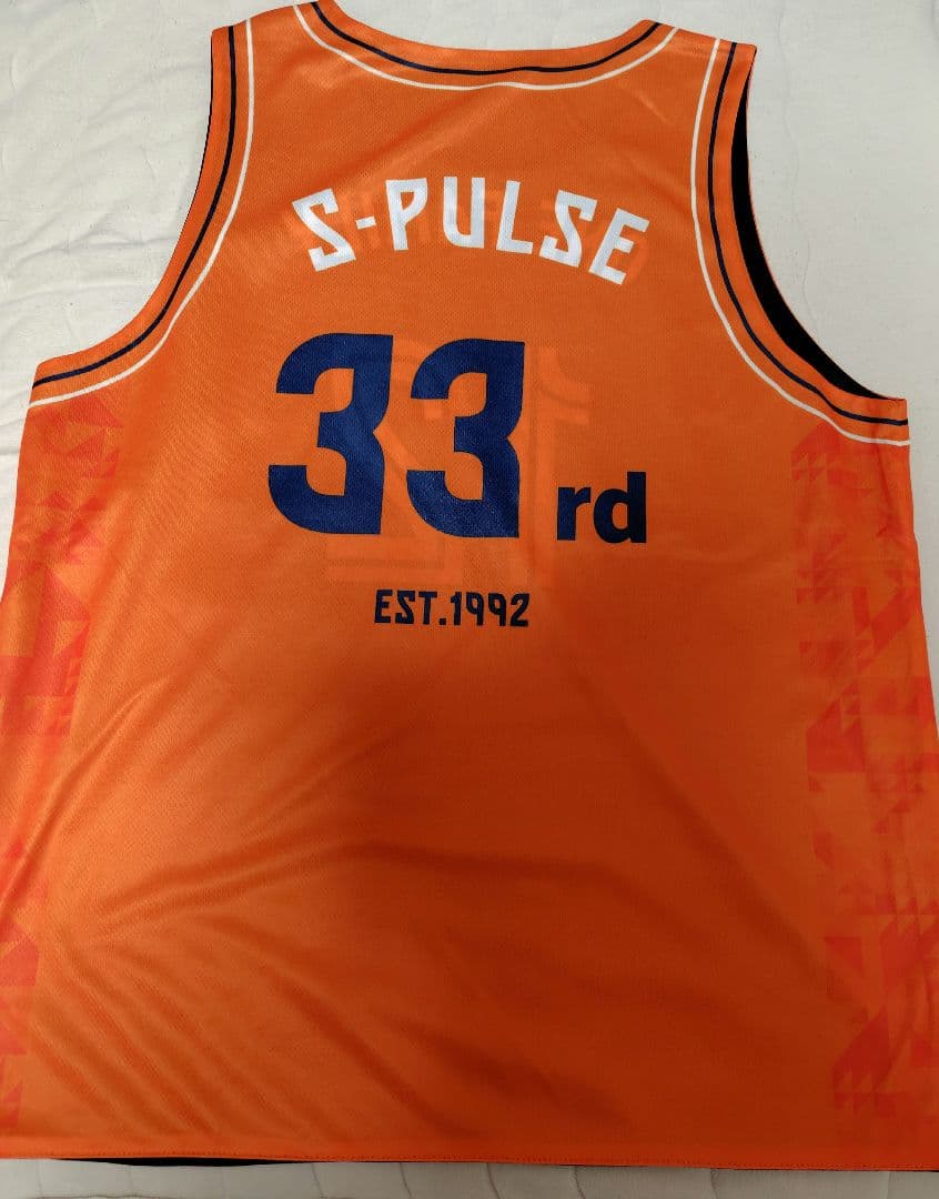 し*た様 清水エスパルス　来場特典　リバーシブルバスケシャツ　乾貴士選手サイン入