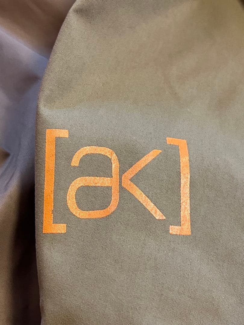 e*W様 バートン ak ゴアテックス スノボウェア ジャケット S