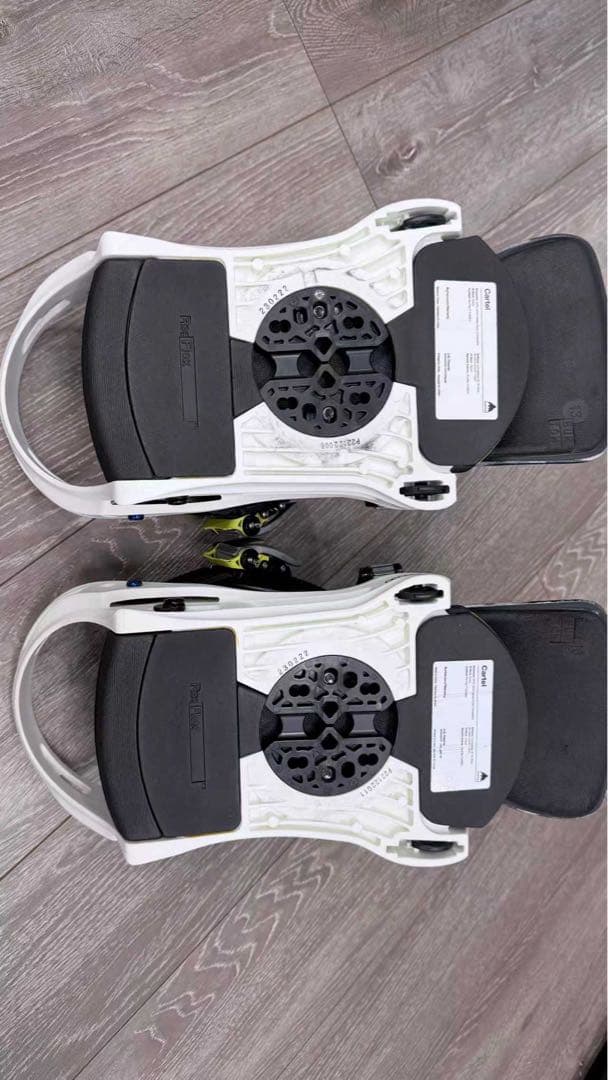 メンズ Burton カーテル Re:Flex スノーボードバインディング