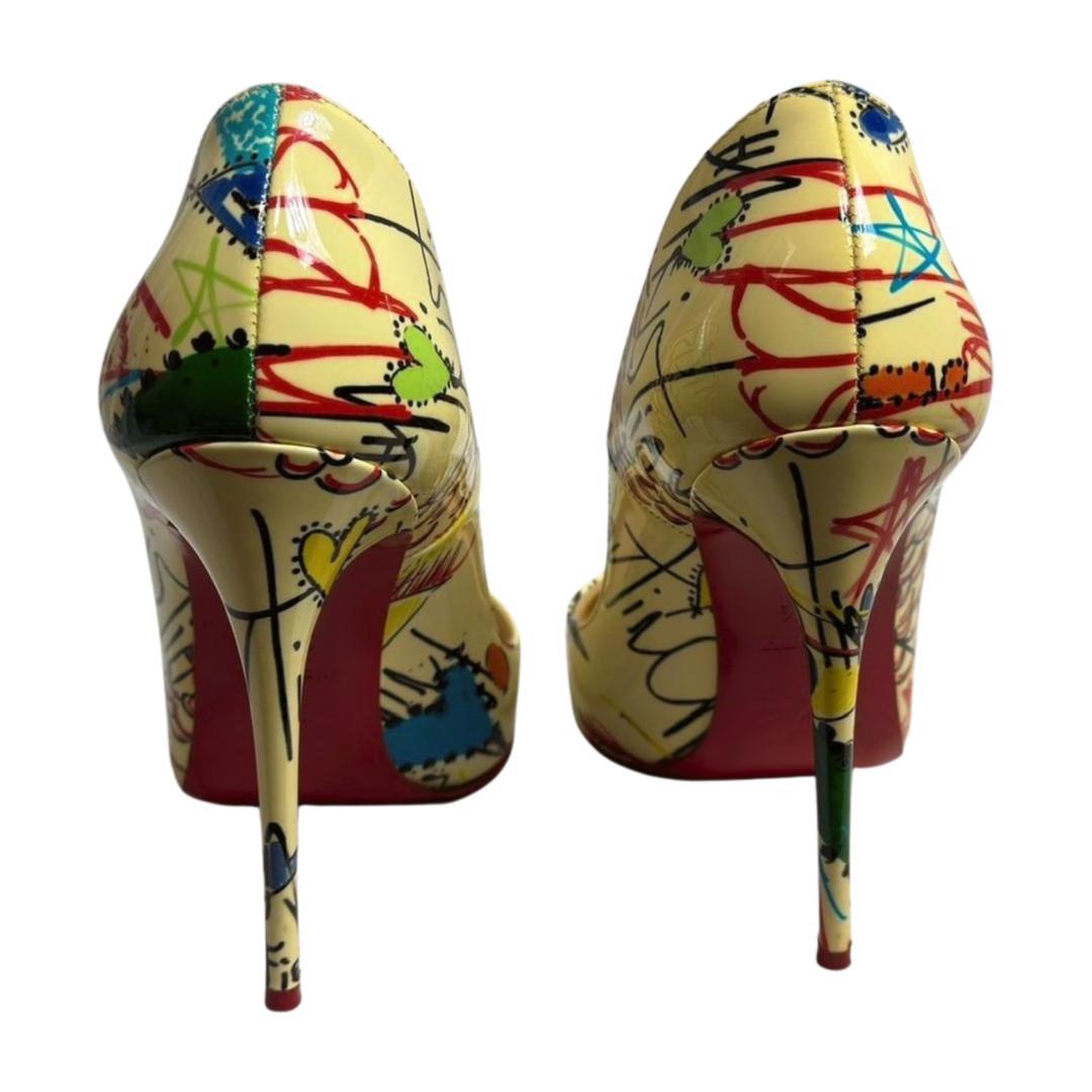 クリスチャンルブタン　パンプス　ピンヒール　エナメル　マルチカラー