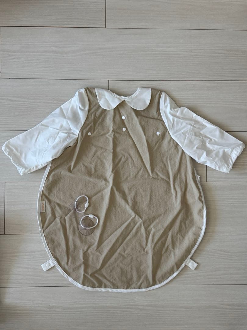 SAMOE サモエ ストレスフリー 長袖 ベージュ ベビーオールカバーエプロン