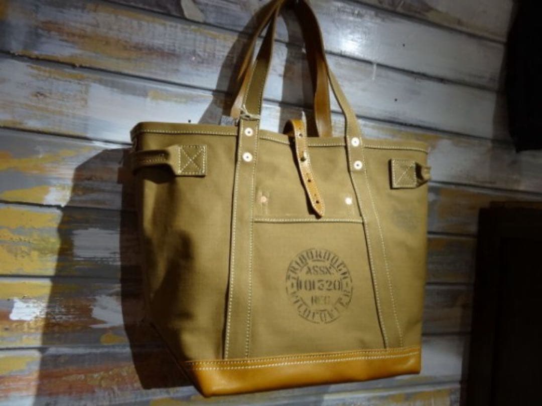 【新品未使用】コリンボ　トートバッグ　”GAME CARRY TOTE”