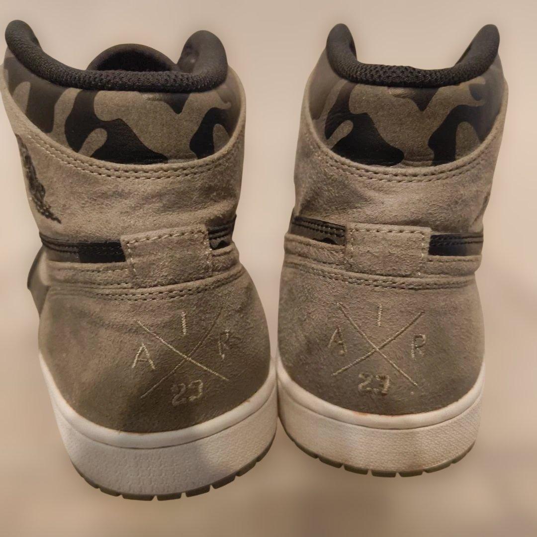 Air Jordan 1 Camo 3M Shadow　ジョーダン　リベリオネア