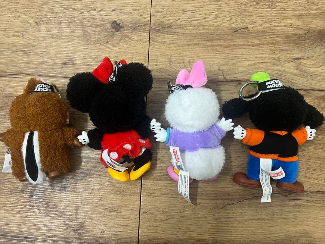 POP MART ミッキーファミリー ミッキー・ミニー・デイジー・グーフィー