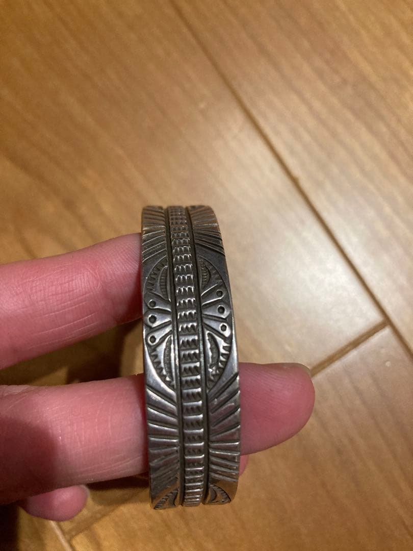 シルバーバングル 2点セット エスニックデザイン