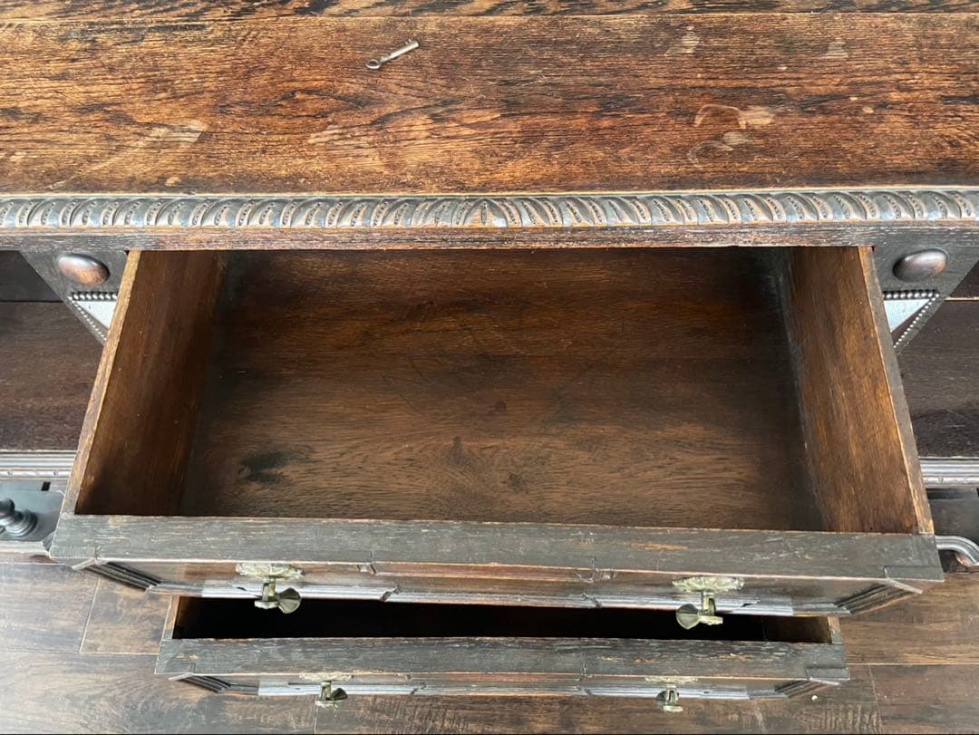 イギリス製 アンティーク キャビネット ヴィンテージ 棚 什器 引き出し 鍵付き