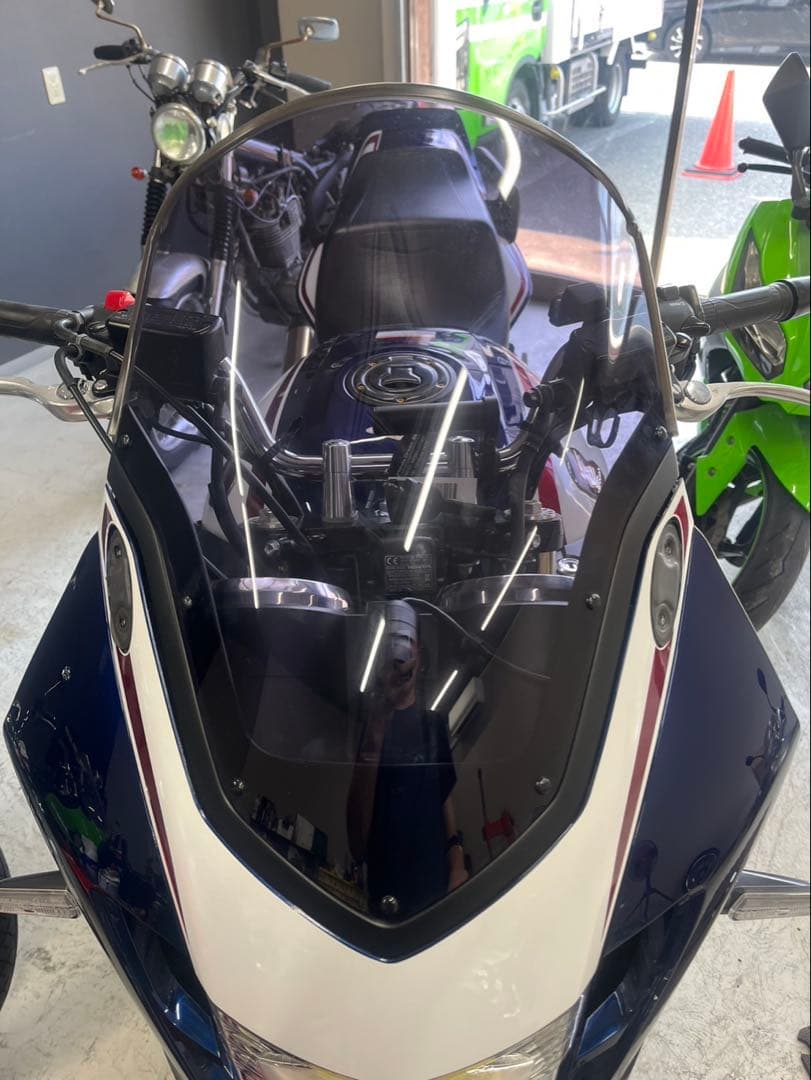 フォルスデザイン スクリーン CB1300SB cb バイク