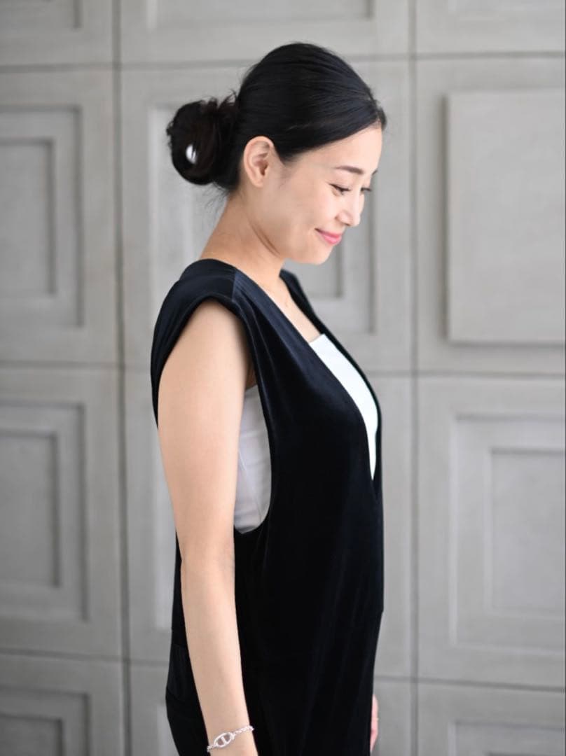 【美品】TREFLE+1 トレフル　ベロアサロペット　サイズ02