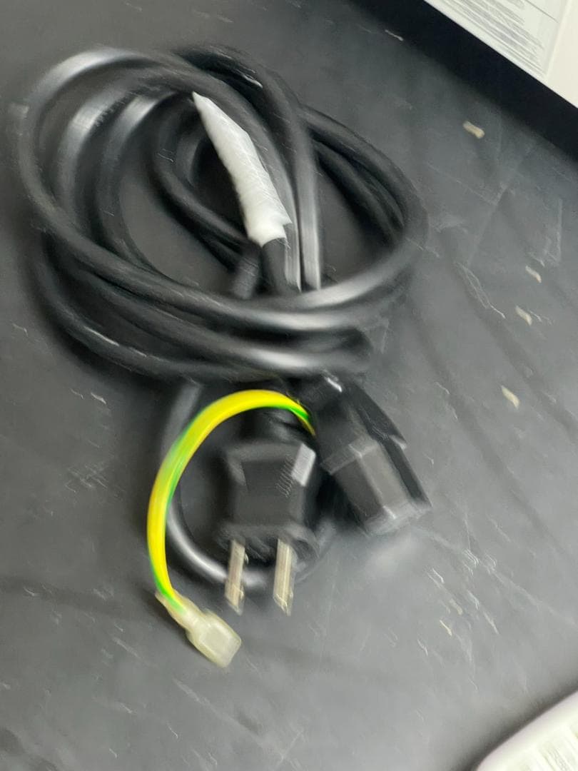 Panasonic PT-VMZ50 WUXGA プロジェクター本体