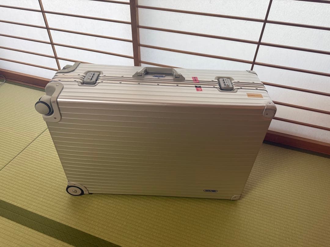 【希少】リモワ　プルタブ4輪　スーツケース