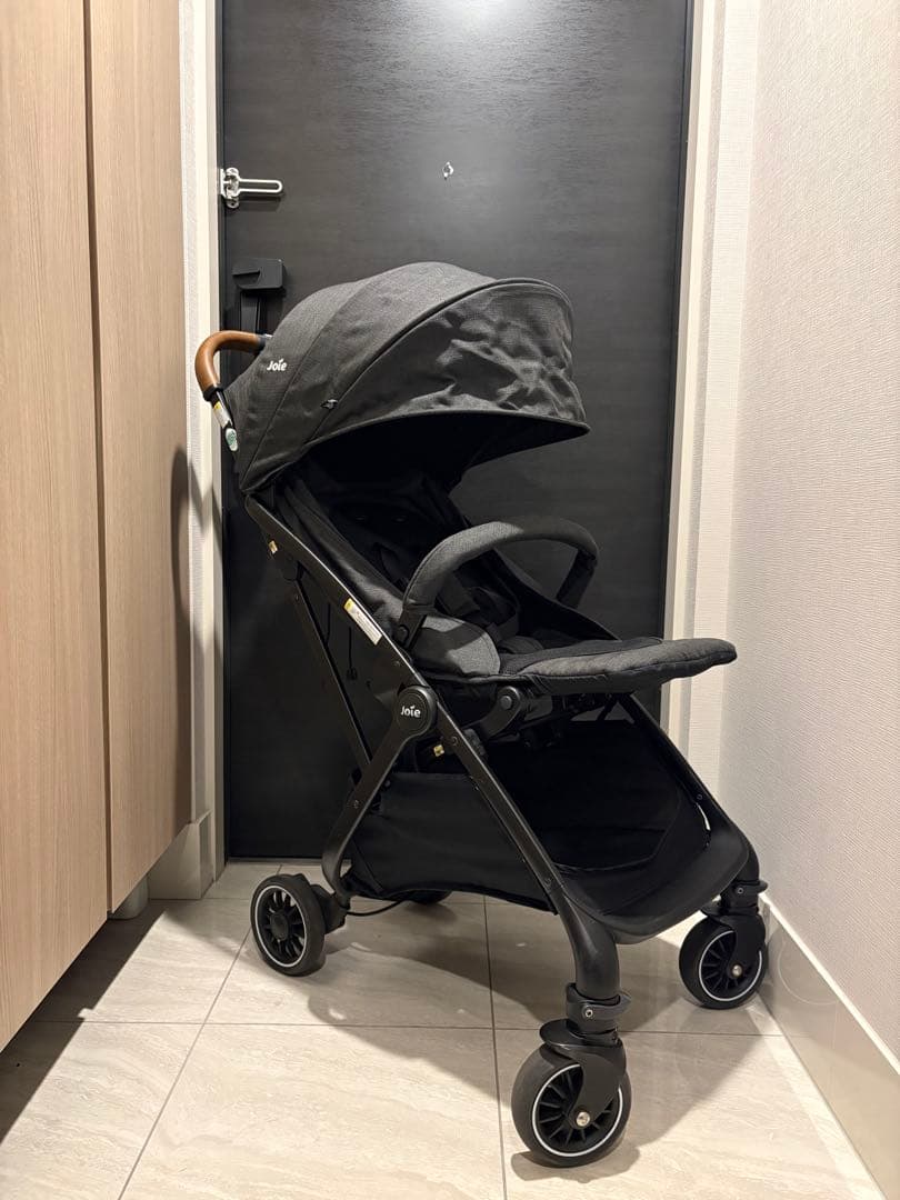 Joie ベビーカー　ツーリスト　収納袋・レインカバーつき