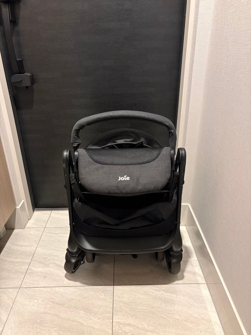 Joie ベビーカー　ツーリスト　収納袋・レインカバーつき