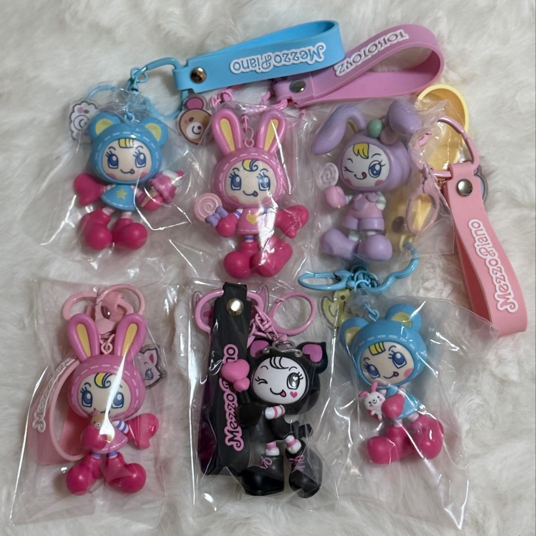 ナルミヤ　シークレットキャラチャーム　メゾピアノ　ベリエちゃん