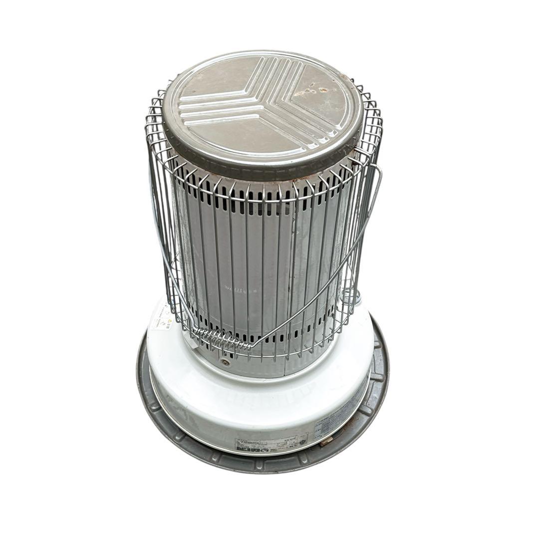 トヨトミ　KS-67F自然通気形解放式石油ストーブ　2013年製