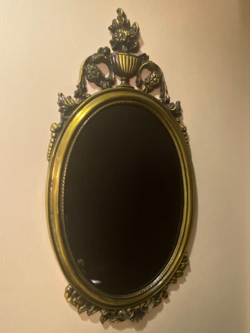 アンティーク風　壁掛けミラー　インテリア　　フレンチシャビー　宮殿　used