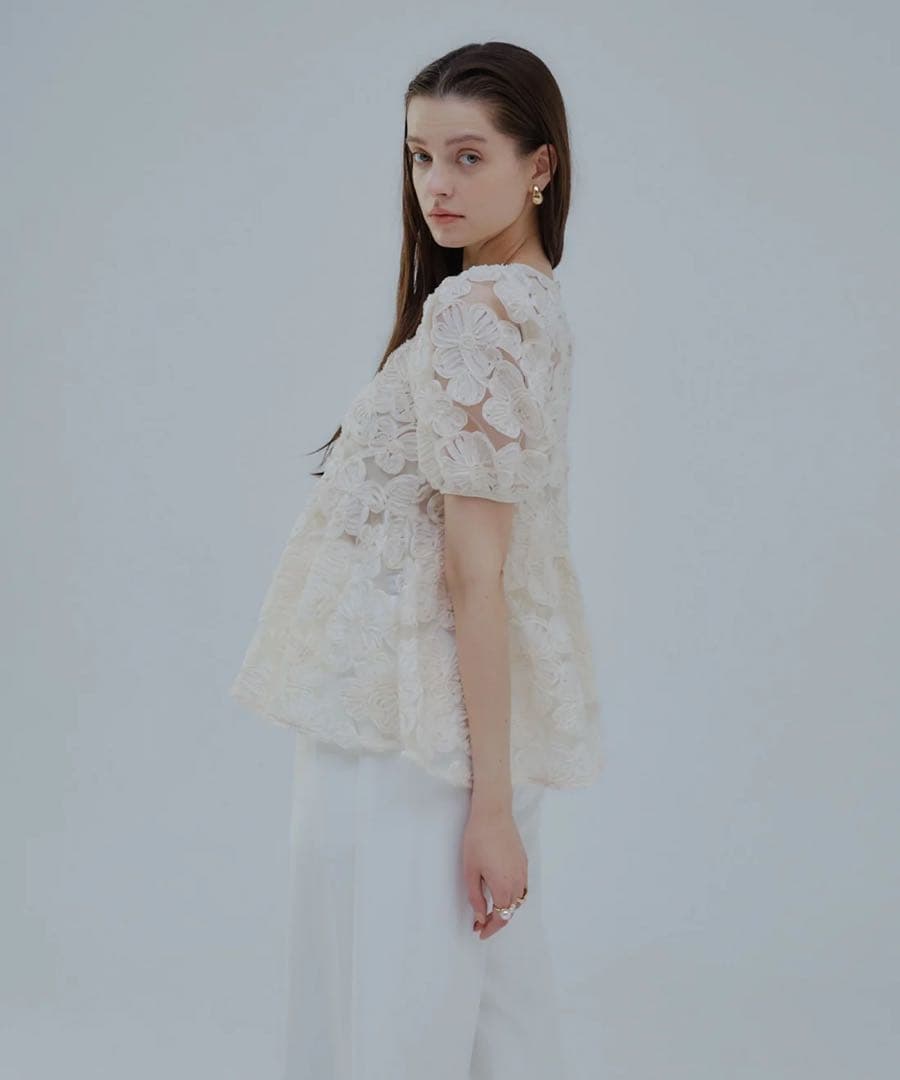 【ORGUE】＊新品タグ付き＊Flower embroidery blouse