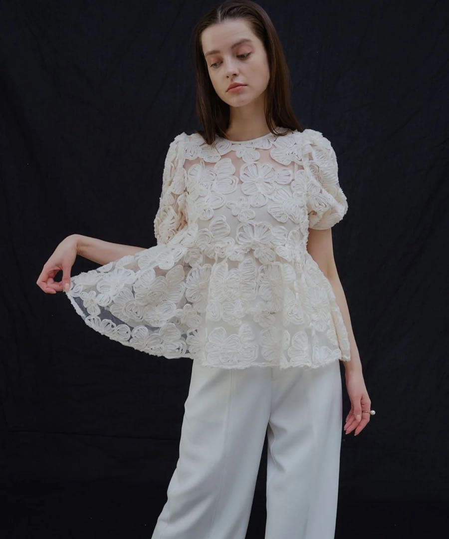 【ORGUE】＊新品タグ付き＊Flower embroidery blouse