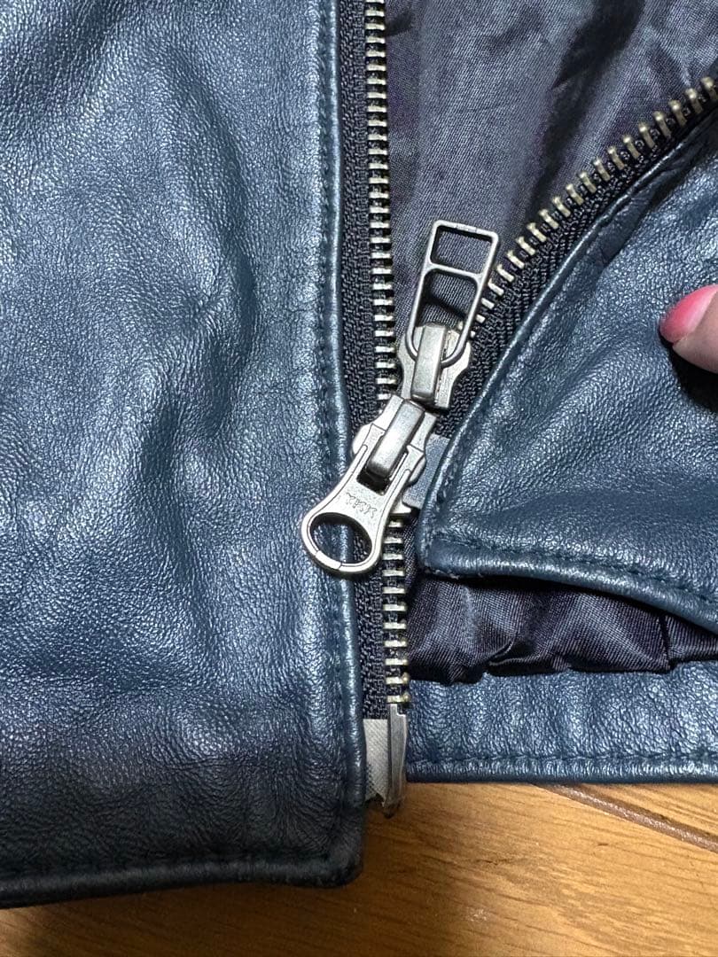 美品　RUPERT EDGEダークブルー ネイビー系　レザージャケット　羊