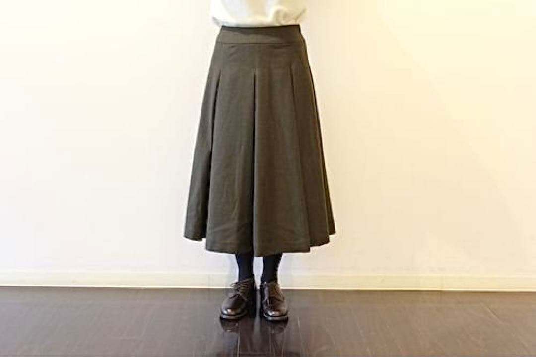 マーガレットハウエル FINE WOOL FLANNEL スカート