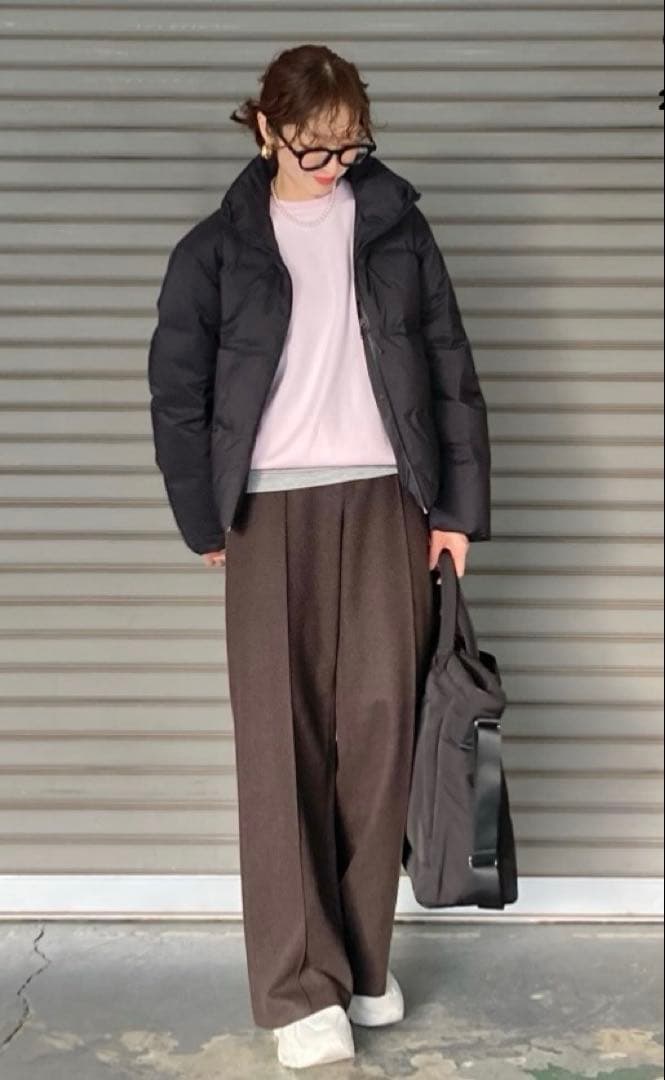 【新品】UNIQLO シームレスダウンショートジャケット　Lサイズ　ブラック