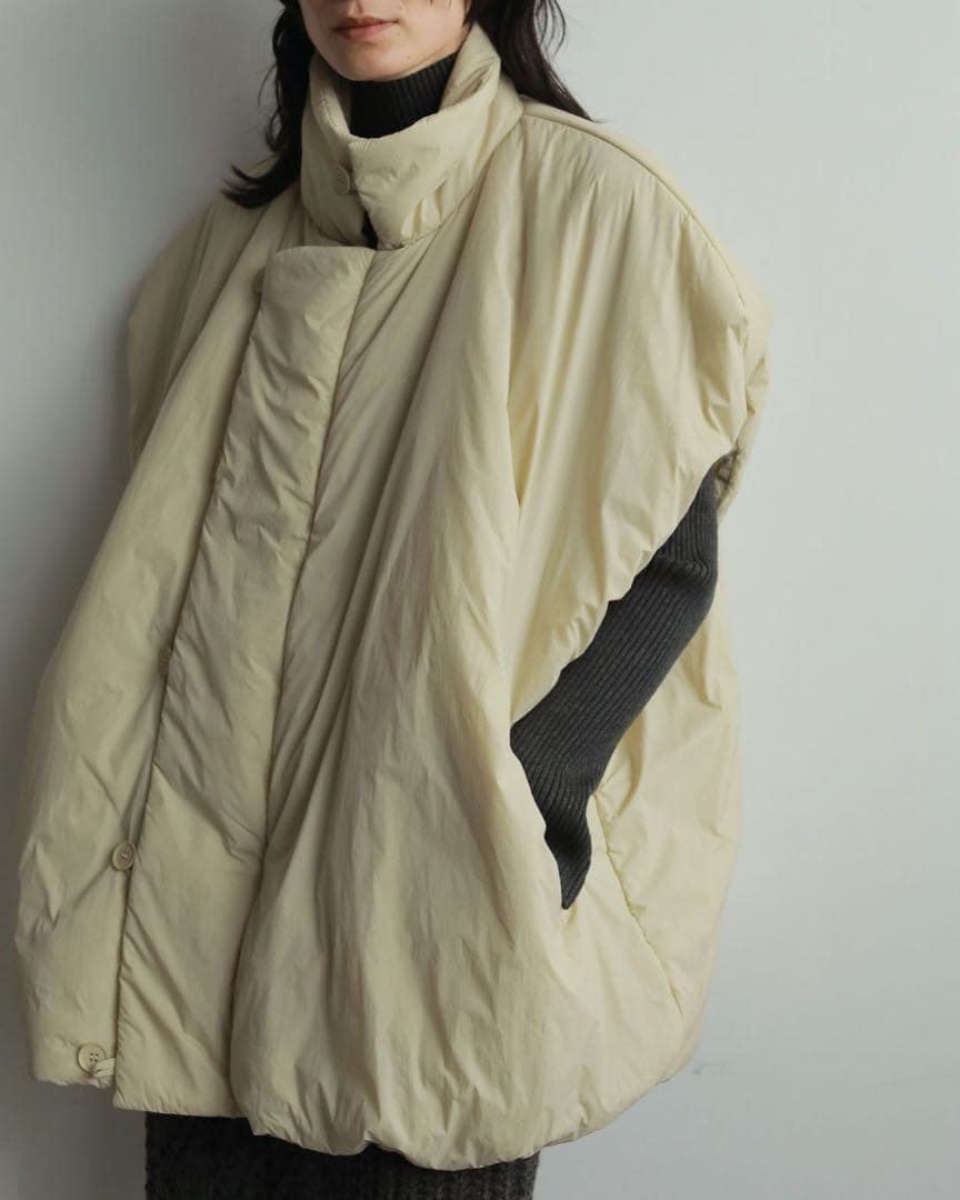 anuke アンヌーク　新品・未使用 Volume Over Vest