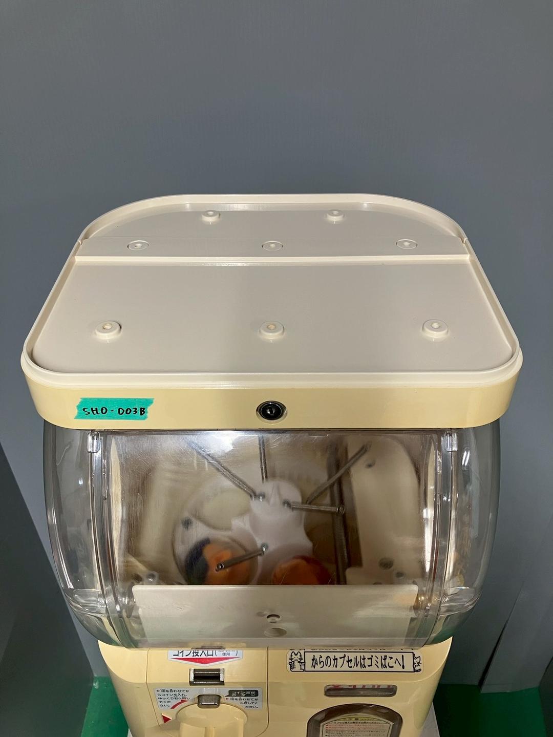 特価品SHO-003B【ユージン】スリムボーイハーフサイズ 中古ガチャガチャ本体