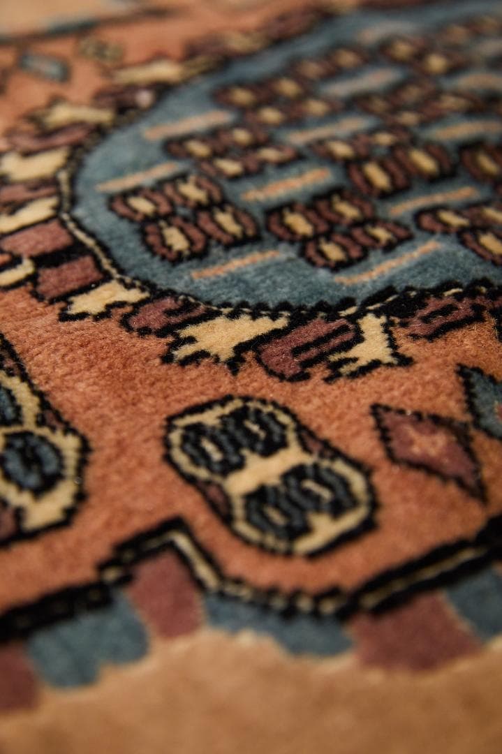 大型ヴィンテージラグ　パキスタン産　トライバルラグ(283×153cm) サンド