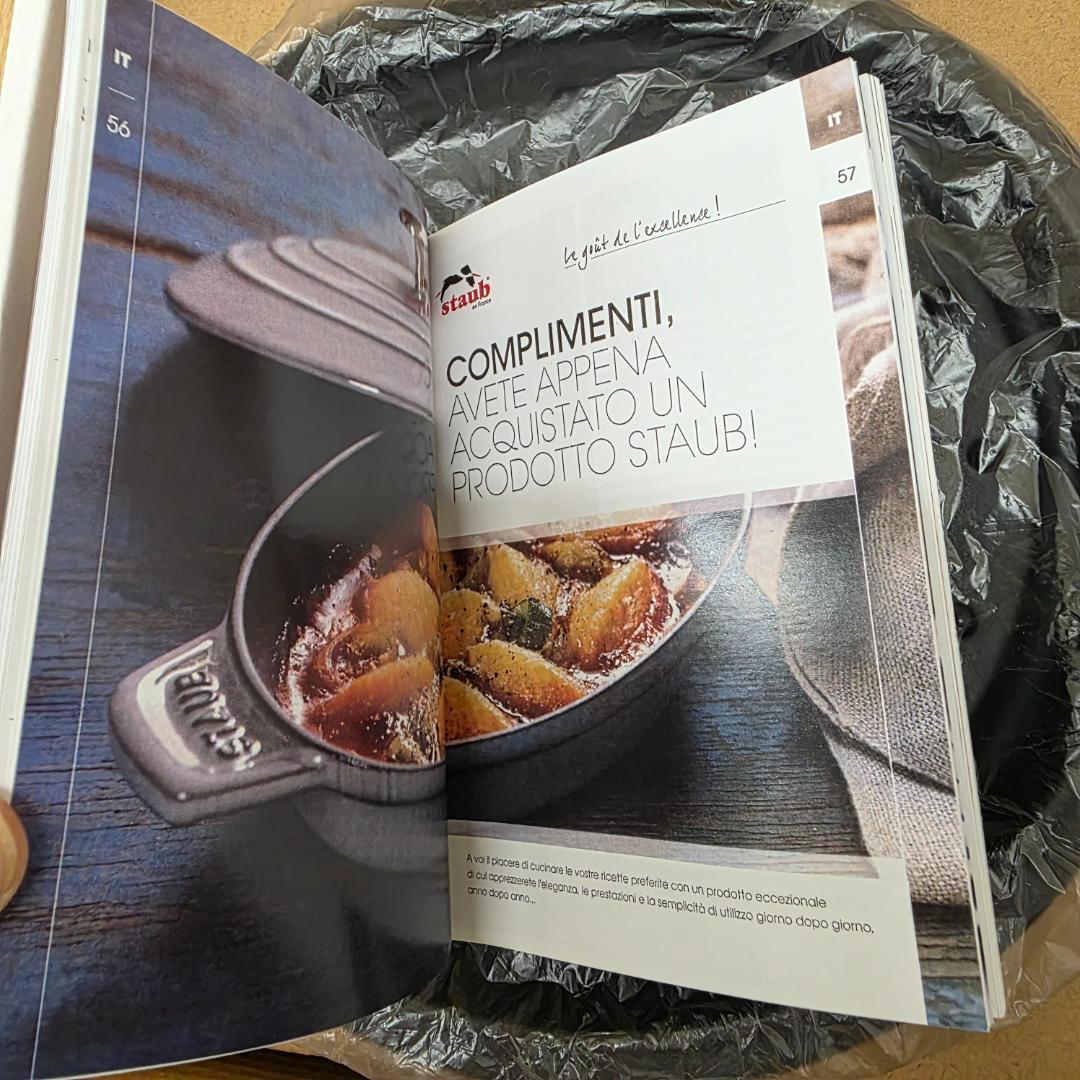 STAUB ココットラウンド鋳鉄製 両手鍋 24cm 赤