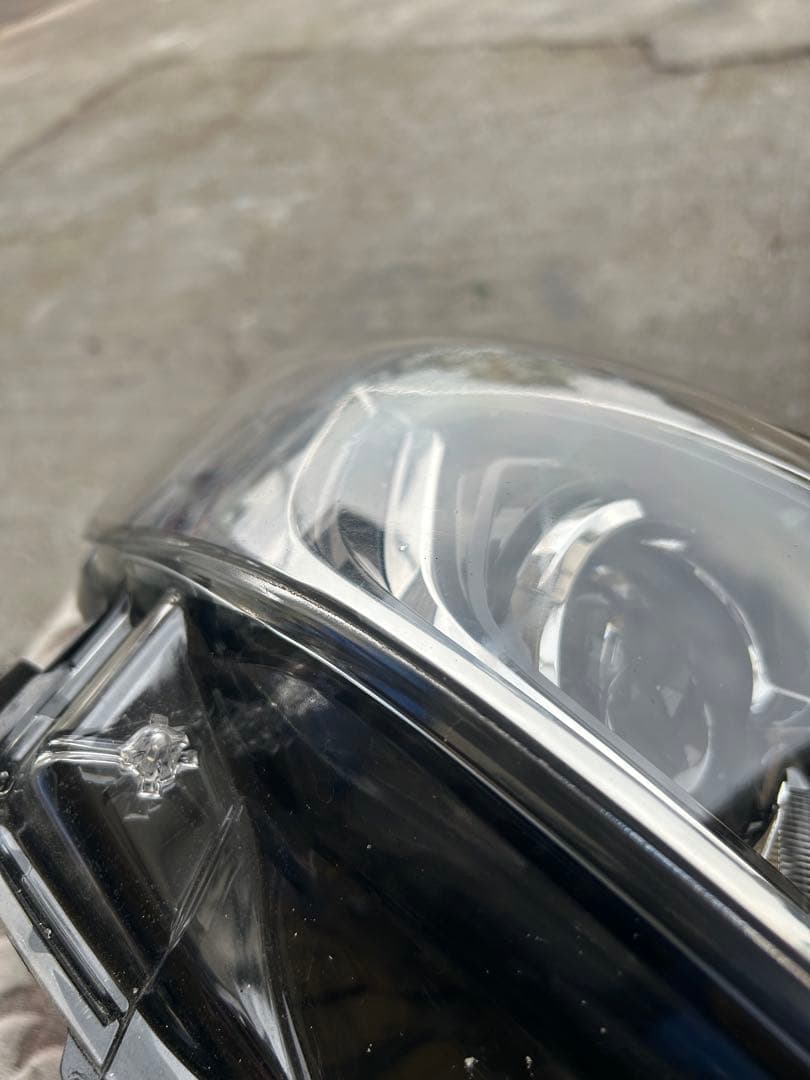 デイズルークス　B21A ヘッドライト右