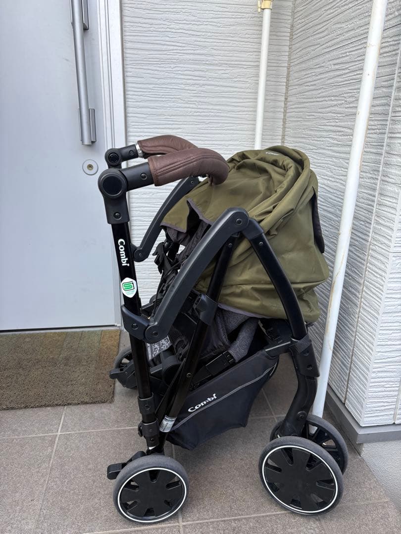 コンビ ホワイトレーベル ラベリタ エッグショック AL ベビーカー