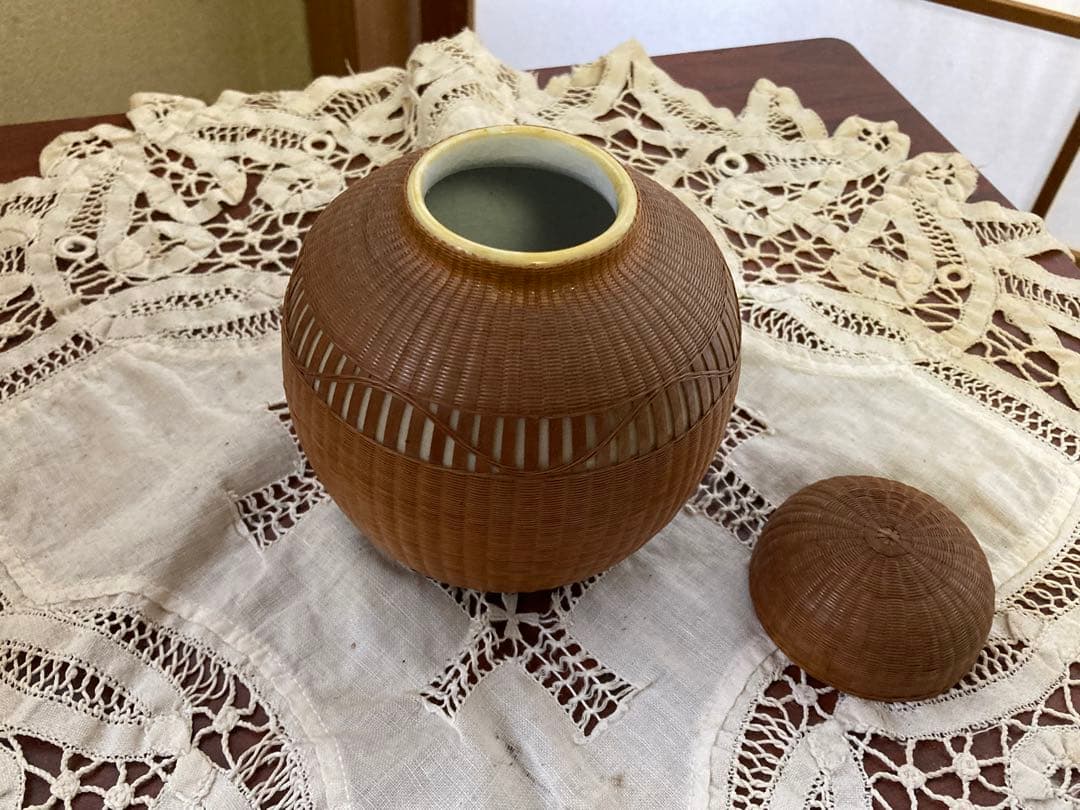 成化年造　中国アンティーク花瓶