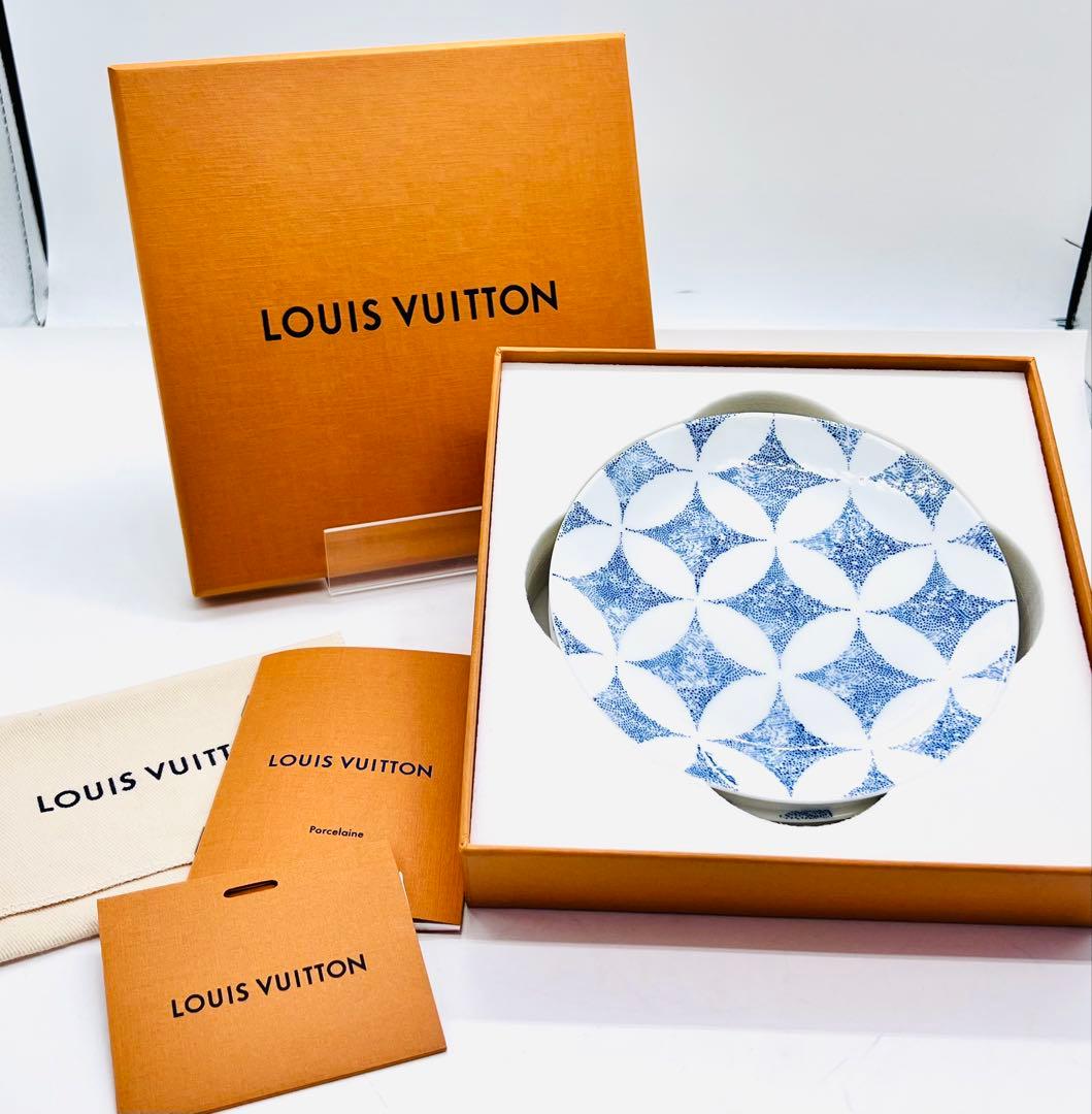 限定値下げ中 新品未使用 ルイヴィトンコンステラシオンブレッドプレート2枚セット