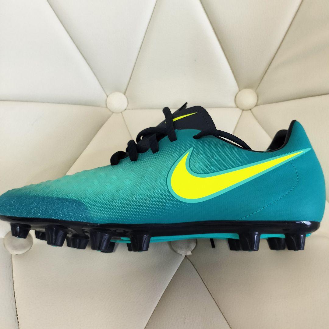 未使用 サッカー スパイク ナイキ Nike MAGISTA マジスタ
