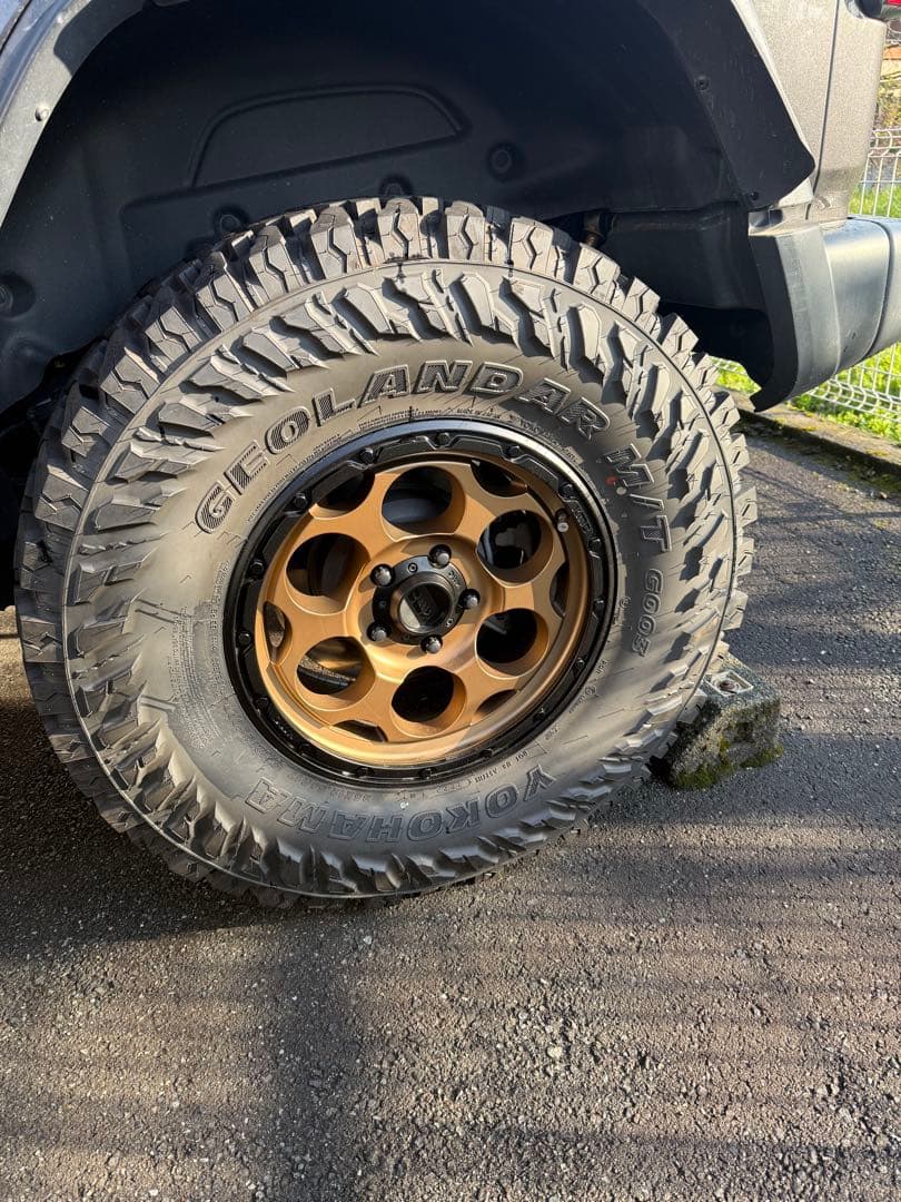 ヨコハマ 35×12.50R17 LT タイヤ KMCホイール