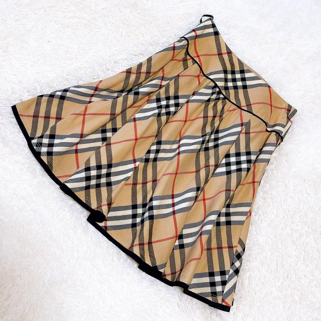 りす♦️バーバリー ブルーレーベル ノバチェック フレアスカート