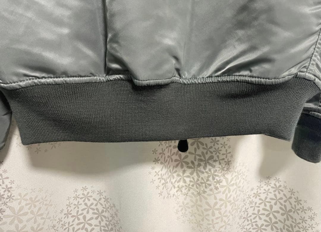 フェローズ　MA-1 Thin Down使用