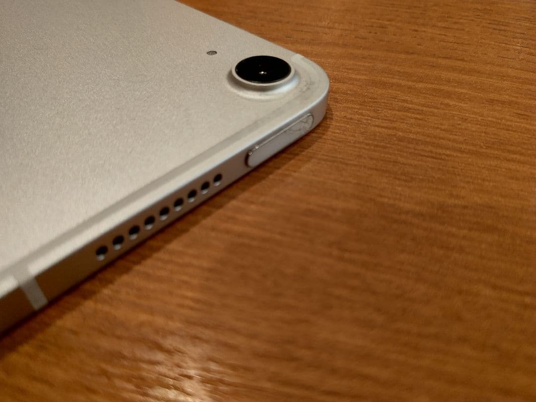 iPad Air 第5世代 256GB cellularモデル スターライト