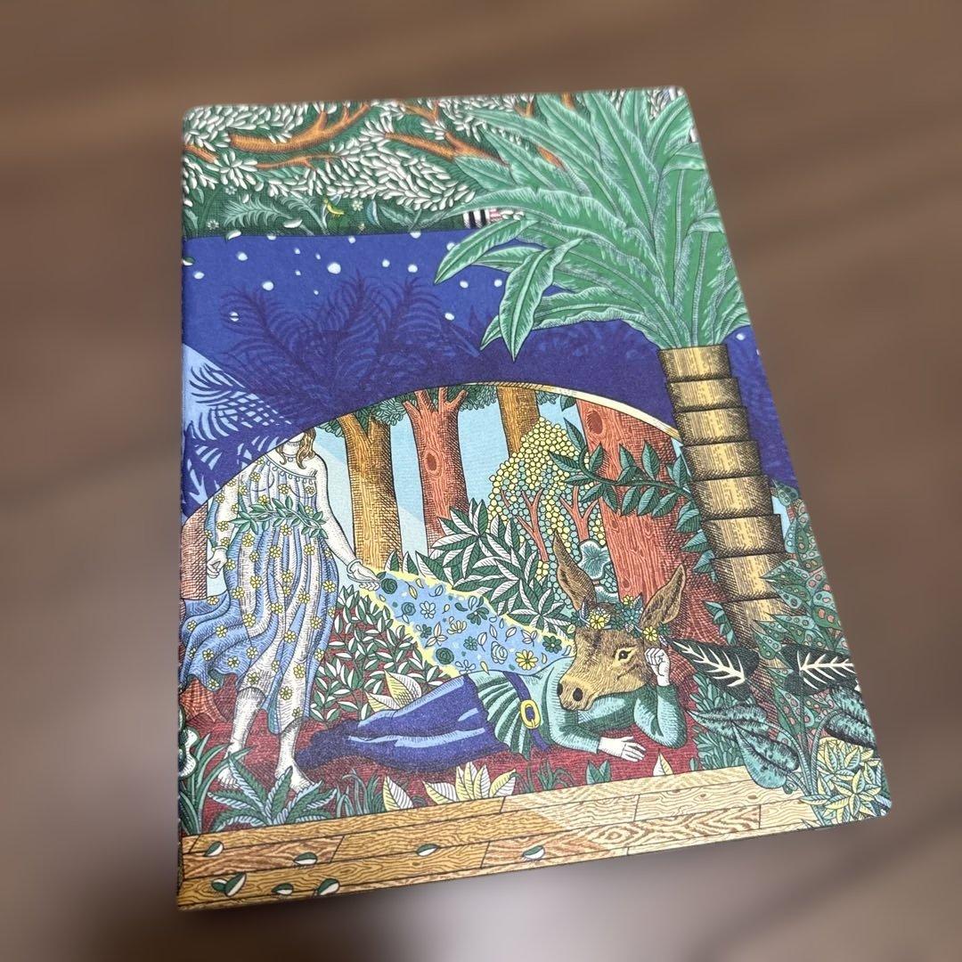 HERMES エルメス　カラフルな自然モチーフのA5ノート